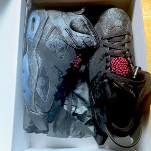 NIKE AIR JORDAN 6 RETRO AUTHENTIC UNISEX WOMEN SIZE 9 MEN 7.5